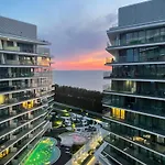 Wave- Sea View Premium 8th Floor Apartman